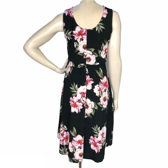 Harlow & Rose Black Floral Faux Wrap‎ Dress Small - Picture 2 of 4